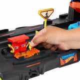 Racetrack Hot Wheels Ultimate Garage-2