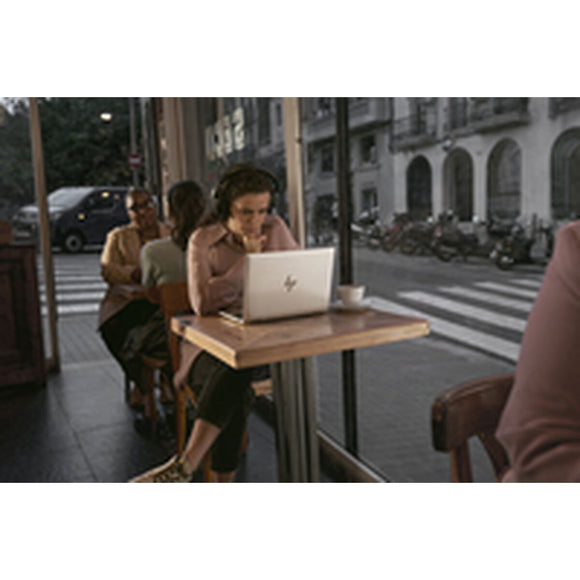 Laptop HP ELITEBOOK 840 G7 16 GB RAM 256 GB SSD-0